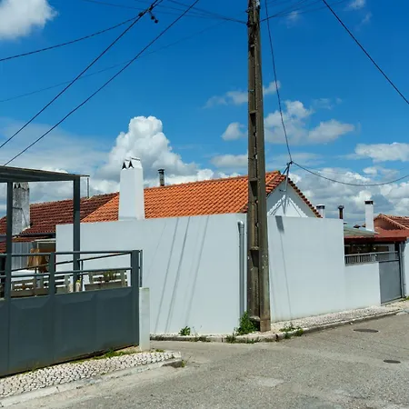 Πανσιόν Cantinho Da Susana